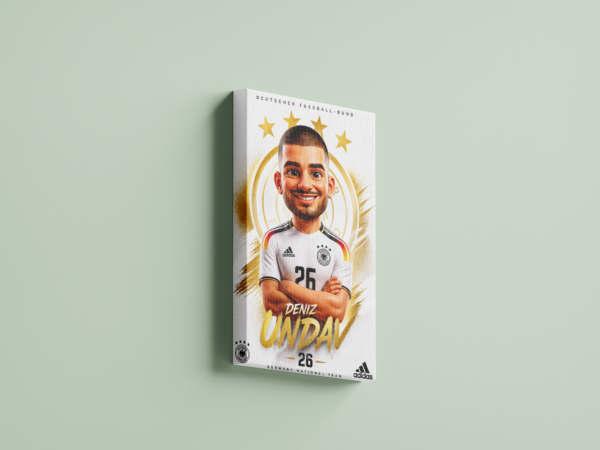 denis-undav-sage-side لوحة كانفاس دينيز أونداف بتصميم كاريكاتير رياضي